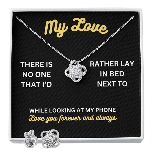 My love - There is no one - Love Knot Necklace & Earring Set