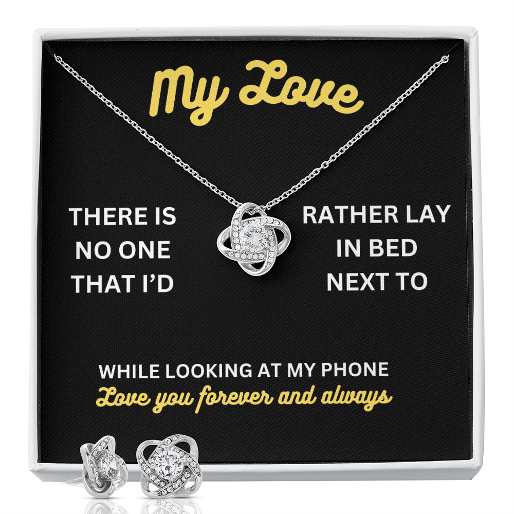 My love - There is no one - Love Knot Necklace & Earring Set