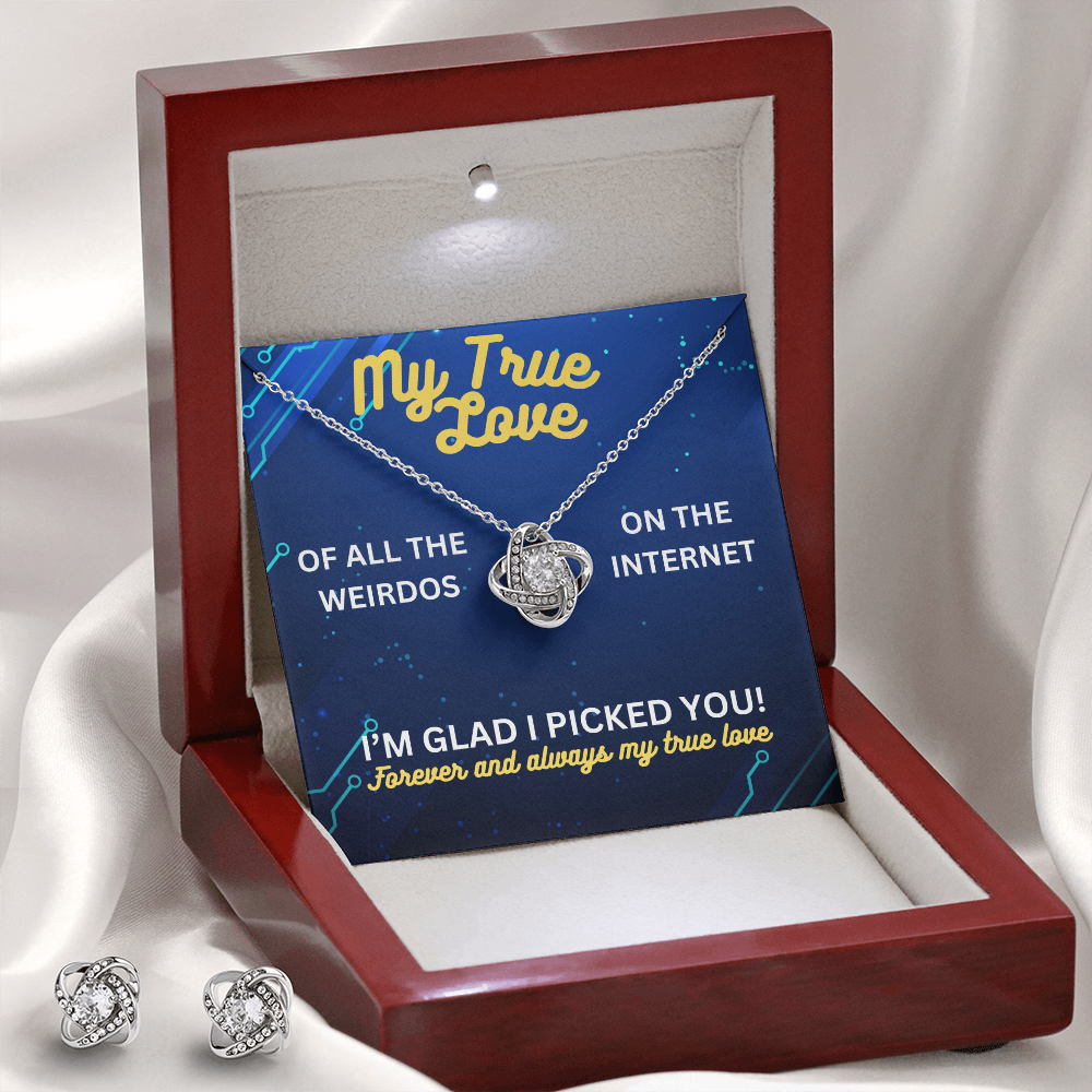 My true love - Of all the weirdos - Love Knot Necklace & Earring Set