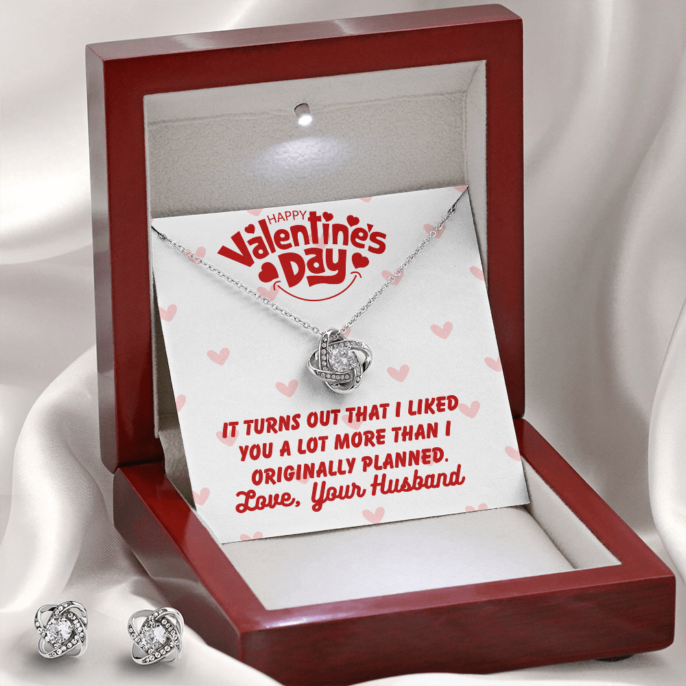 Happy Valentine's Day - It turns out - Love Knot Necklace & Earring Set